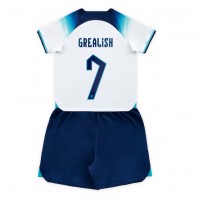 Koszulka piłkarska Anglia Jack Grealish #7 Strój Domowy dla dzieci MŚ 2022 tanio Krótki Rękaw (+ Krótkie spodenki)